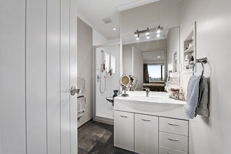 Photo of property in 11a Lemont Place, Westown, New Plymouth, 4310