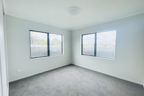 Photo of property in 6a Melleray Place, Randwick Park, Auckland, 2105