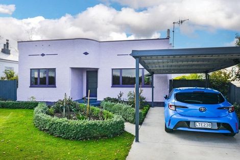 Photo of property in 1012 Heretaunga Street East, Parkvale, Hastings, 4122