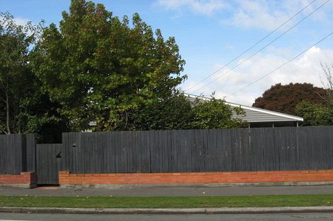 Photo of property in 10 Greers Road, Ilam, Christchurch, 8041