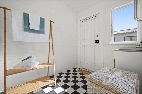 Photo of property in 1/62 Old Wairoa Road, Papakura, 2110