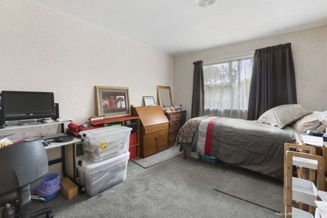 Photo of property in 2a Radnall Way, Johnsonville, Wellington, 6037