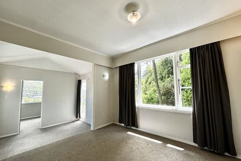 Photo of property in 69 Hatton Street, Karori, Wellington, 6012