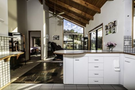 Photo of property in 24 James Kemp Place, Kerikeri, 0230