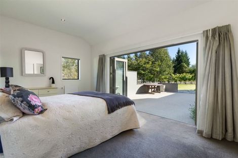 Photo of property in 18 Clan Mac Road, Albert Town, Wanaka, 9382