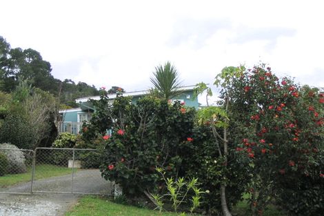 Photo of property in 10 Kupe Road, Coopers Beach, 0420