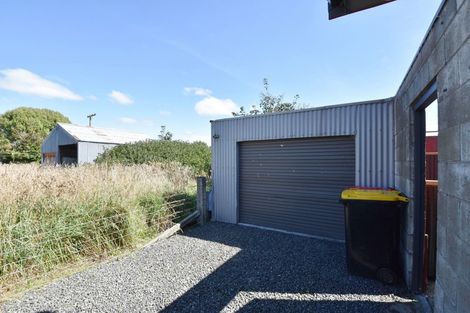 Photo of property in 70 Seaward Road, Edendale, 9825