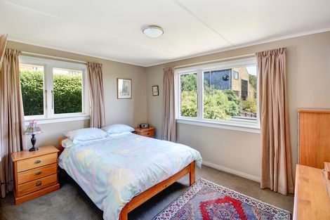 Photo of property in 112 Easther Crescent, Kew, Dunedin, 9012