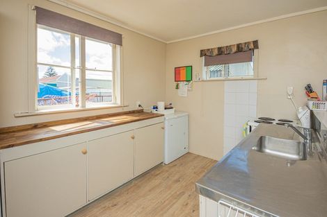 Photo of property in 12a Hokio Beach Road, Levin, 5510