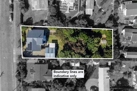 Photo of property in 35 Toi Street, Otaki Beach, Otaki, 5512