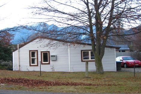 Photo of property in 1 Cornwall Street, Arrowtown, 9302