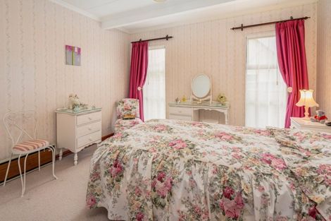 Photo of property in 2/4 Byron Place, Stoke, Nelson, 7011