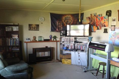 Photo of property in 6 Grey Street, Waitara, 4320