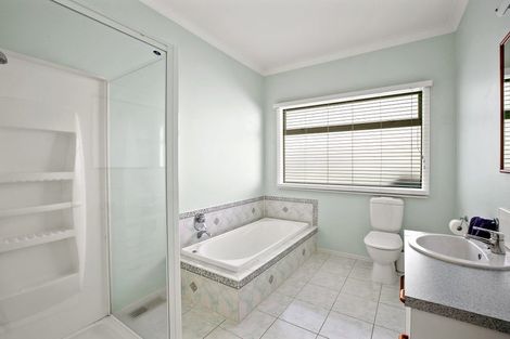 Photo of property in 29c Hamblyn Street, Strandon, New Plymouth, 4312