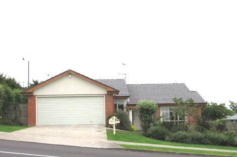 Photo of property in 16 Rush Creek Drive, Westgate, Auckland, 0614