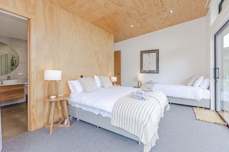 Photo of property in 360a Longbush Road, Hinakura, Masterton, 5884