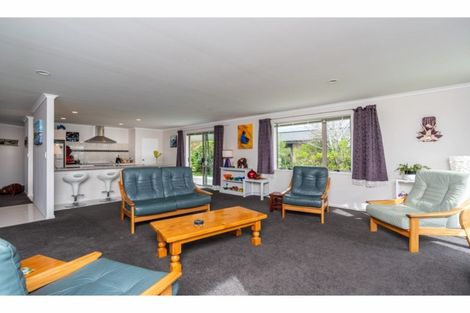 Photo of property in 17 Kedge Drive, Mangawhai, 0505