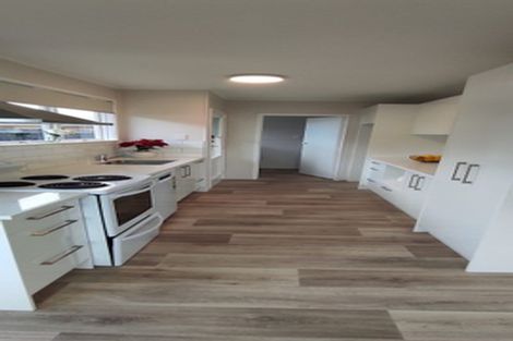 Photo of property in 19 Kayes Road, Pukekohe, 2120