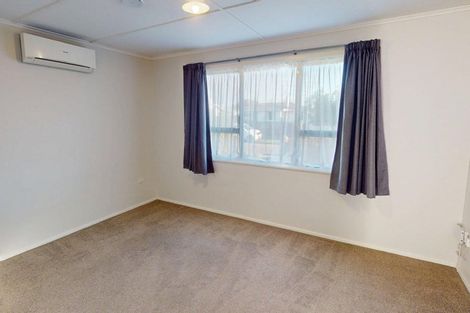 Photo of property in 7 Tararua Terrace, Cloverlea, Palmerston North, 4412