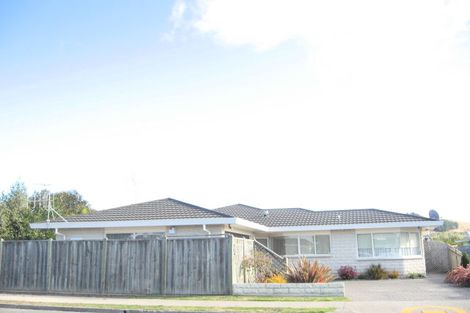 Photo of property in 50 Church Road, Taradale, Napier, 4112