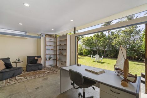 Photo of property in 17 Herne Bay Road, Herne Bay, Auckland, 1011