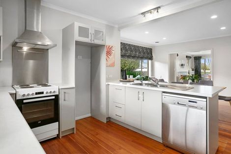 Photo of property in 50 Williams Street, Cambridge, 3434