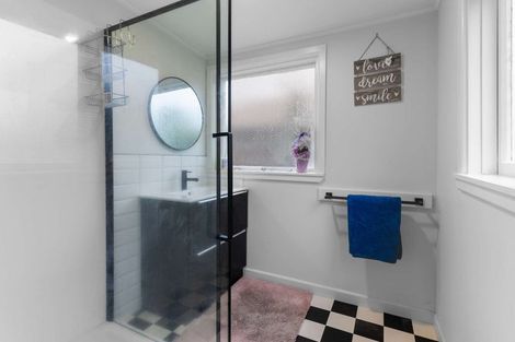 Photo of property in 129 Kainga Road, Kainga, Christchurch, 8083