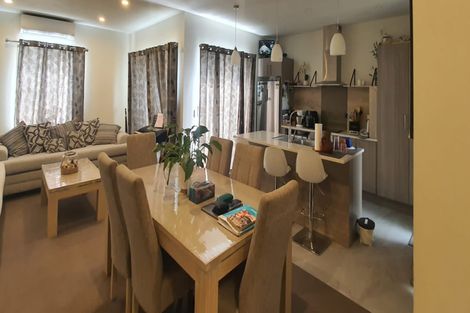 Photo of property in 61 Grove Road, Papakura, 2110