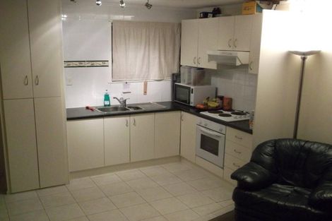 Photo of property in 4/1a Becroft Drive, Forrest Hill, Auckland, 0620