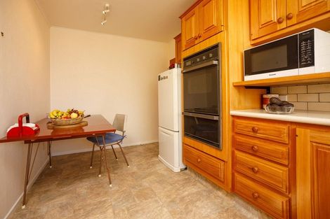 Photo of property in 4 Panorama Grove, Harbour View, Lower Hutt, 5010