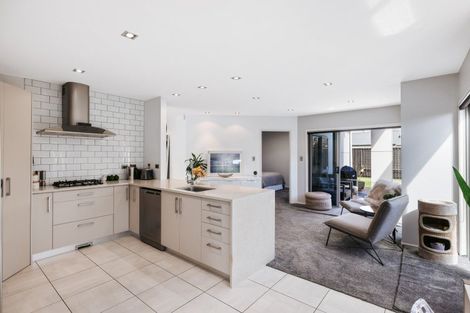 Photo of property in 118 Fourteenth Avenue, Tauranga South, Tauranga, 3112