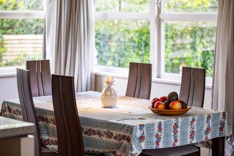 Photo of property in 2 Carrington Avenue, Hillcrest, Hamilton, 3216