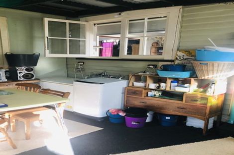 Photo of property in 77 Kapuni Street, Manaia, 4612