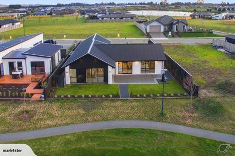 Photo of property in 75 The Esplanade, Pegasus, 7612