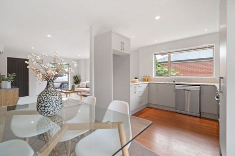 Photo of property in 4/17 Hansons Lane, Upper Riccarton, Christchurch, 8041