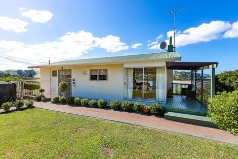 Photo of property in 1174 Sandspit Road, Sandspit, Warkworth, 0982