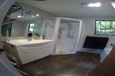 Photo of property in 10 Pump Lane, Whitby, Porirua, 5024