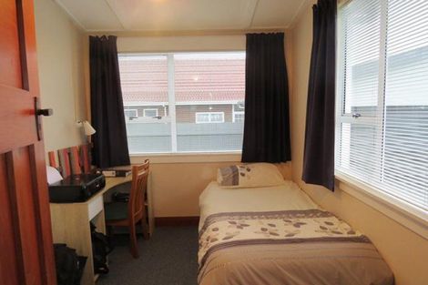 Photo of property in 5 Maratahu Street, Westown, New Plymouth, 4310