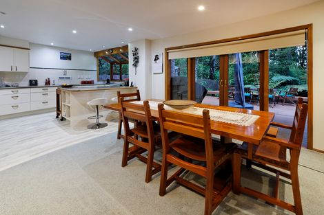 Photo of property in 16 Kauri Loop Road, Oratia, Auckland, 0604