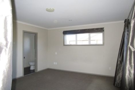 Photo of property in 9 Settlers Way, Pukekohe, 2120