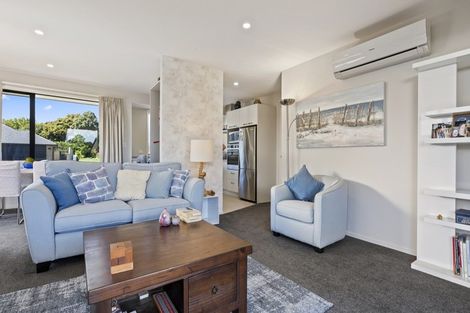 Photo of property in 31 Dreaver Drive, Waitara, 4320