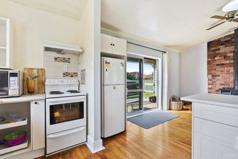 Photo of property in 18 Saint George Street, Watlington, Timaru, 7910