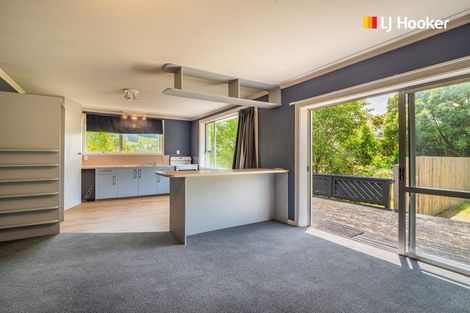 Photo of property in 499 Kaikorai Valley Road, Bradford, Dunedin, 9011