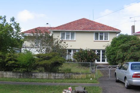 Photo of property in 85 Sabulite Road, Kelston, Auckland, 0602