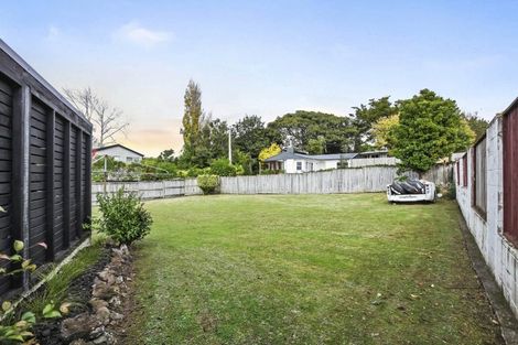 Photo of property in 19 Merchant Avenue, Te Atatu South, Auckland, 0610
