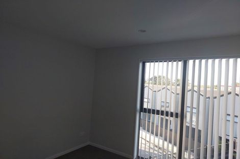 Photo of property in 21 Tukari Lane, Mangere Bridge, Auckland, 2022