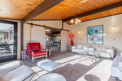 Photo of property in 9 Tudor Court, Paraparaumu Beach, Paraparaumu, 5032