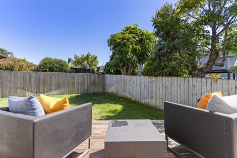 Photo of property in 18 Indus Place, Half Moon Bay, Auckland, 2012
