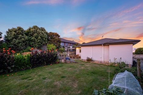 Photo of property in 121 Te Puia Drive, Aotea, Porirua, 5024
