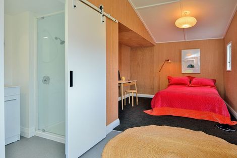 Photo of property in 10 Owen Road, Inner Kaiti, Gisborne, 4010